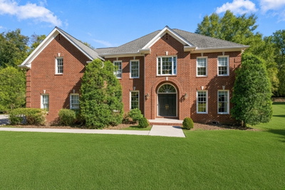 752 Adkisson Ln