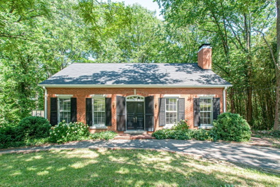 916 Rodney Dr