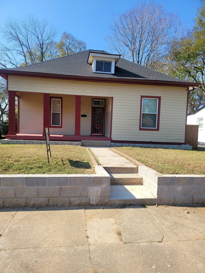 1104 Stainback Ave