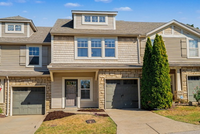 115 Stonecrest Dr