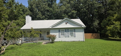4060 Old Clarksville Pike
