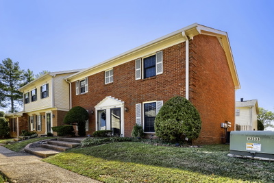 216 Brentwood Pt