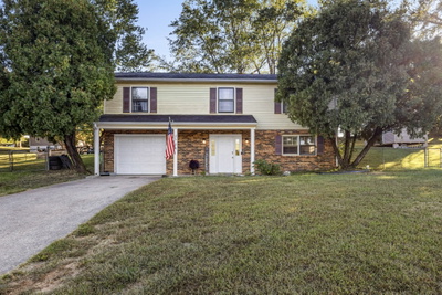 570 Briarwood Dr