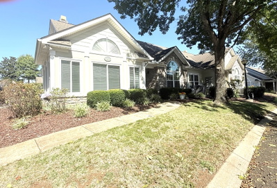 825 Browns Ln
