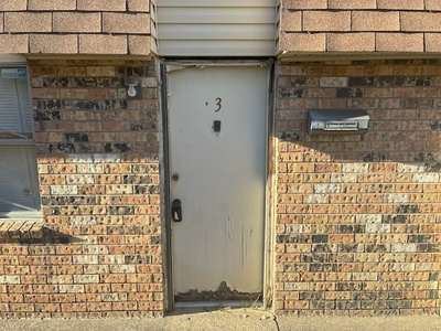 370 Wallace Rd