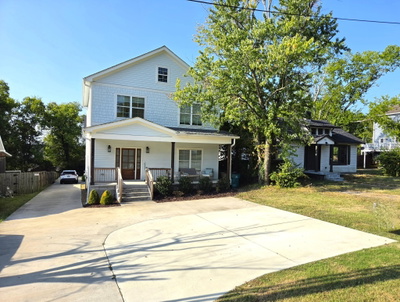1002 Elvira Ave