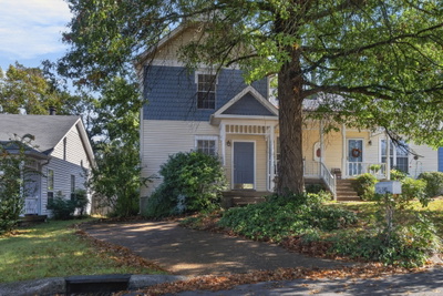 142 Champney Ct