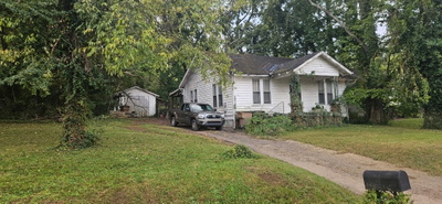 1274 Kenmore Pl