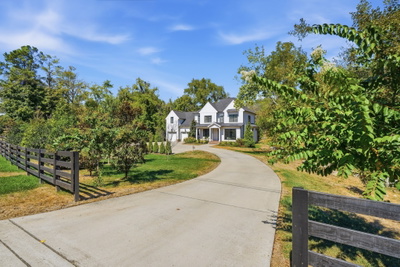 864 Battery Ln