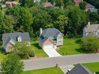 1513 Yarmouth Ln