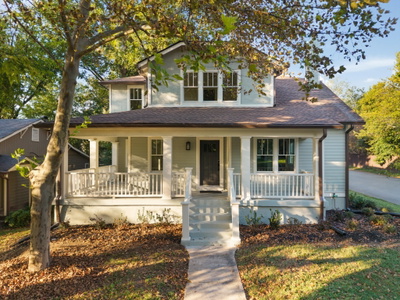 1121 Calvin Ave