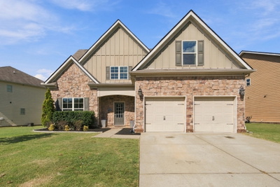 923 Lunette Dr