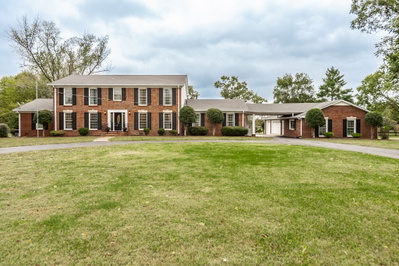 1781 Hickory Trace Dr
