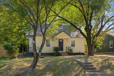 1114 Woodard St