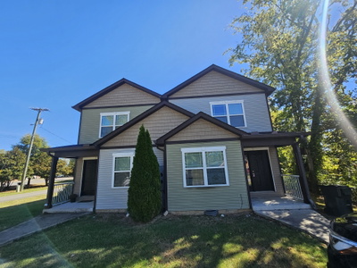 337 N Blakemore Ave