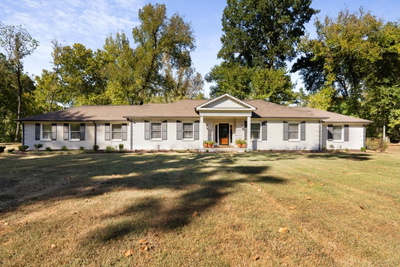 410 Bobby Dr