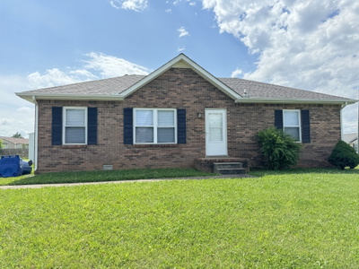 1302 Chucker