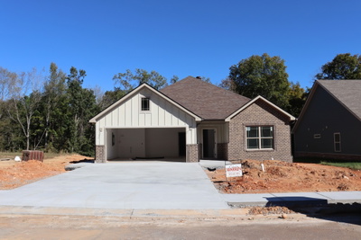 597 Willow Park Dr
