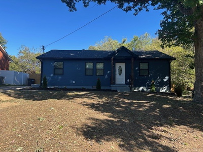 1537 Cherry Tree Dr