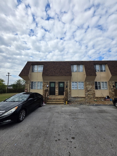 1035 Harold Dr