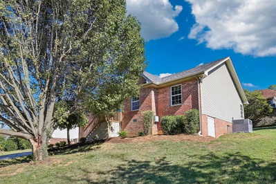120 Jesse Brown Dr