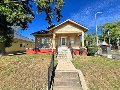 918 Wedgewood Ave
