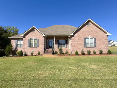 340 Woodlands Dr