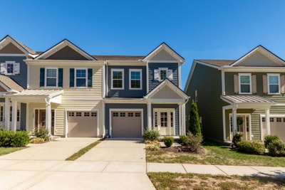 1074 Sweetleaf Dr