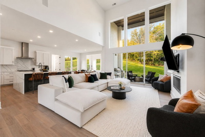 6100 Lookaway Cir