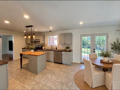 2400 Sandy Dr