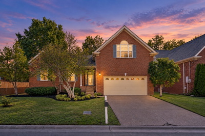 6312 Paddington Way