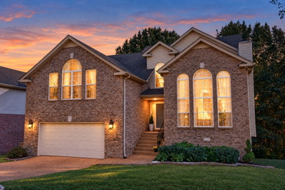 5473 Oak Chase Dr