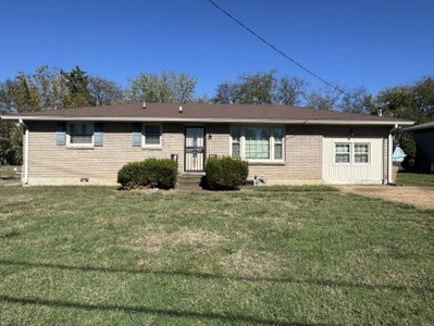 3307 Spears Rd