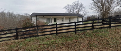 Exterior view of 234 W Biggs Rd in Cottontown, TN