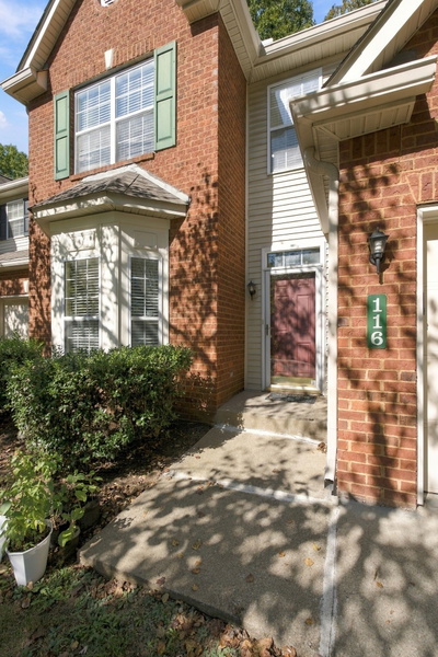 116 Nashboro Grns