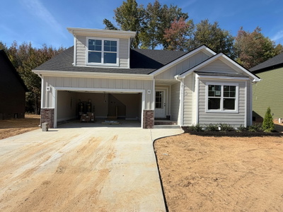 372 Hereford Farms