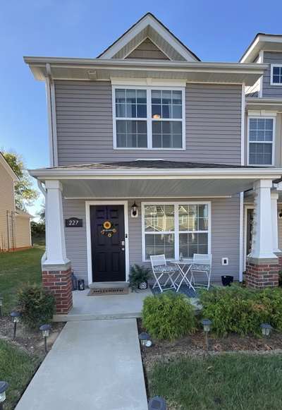 227 Alexander Blvd