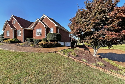114 Haynes Ln