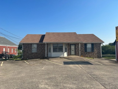 917 McClardy Rd