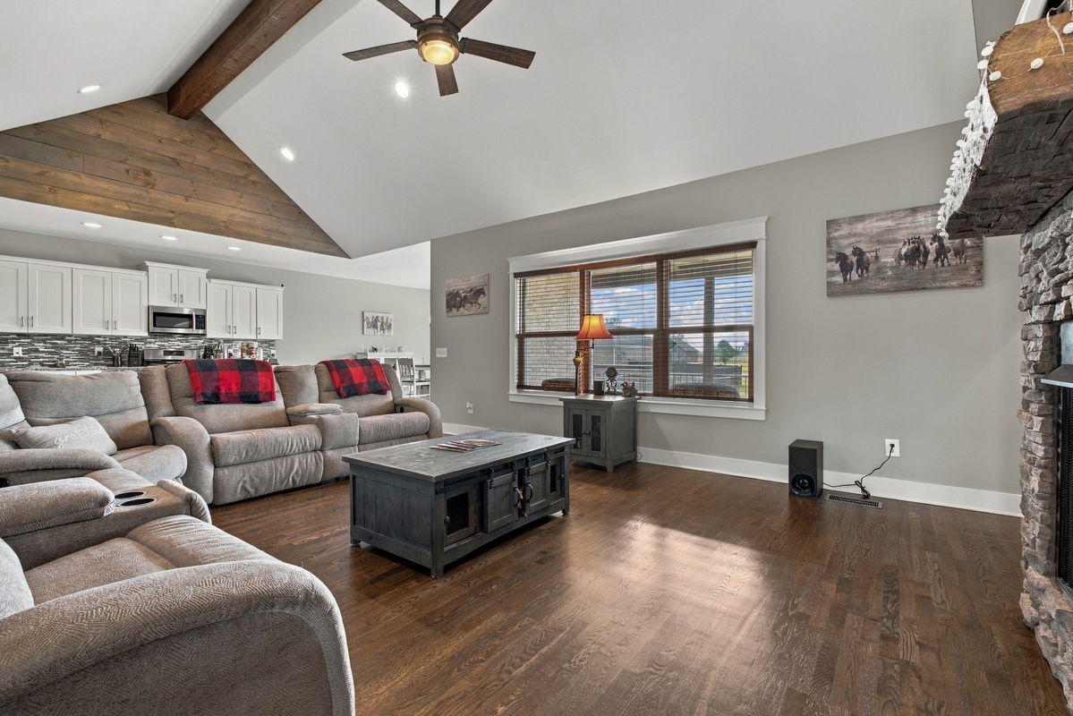 Welcome Home to 132 Bloomsbury Drive in Magnolia Springs, Portland, TN!